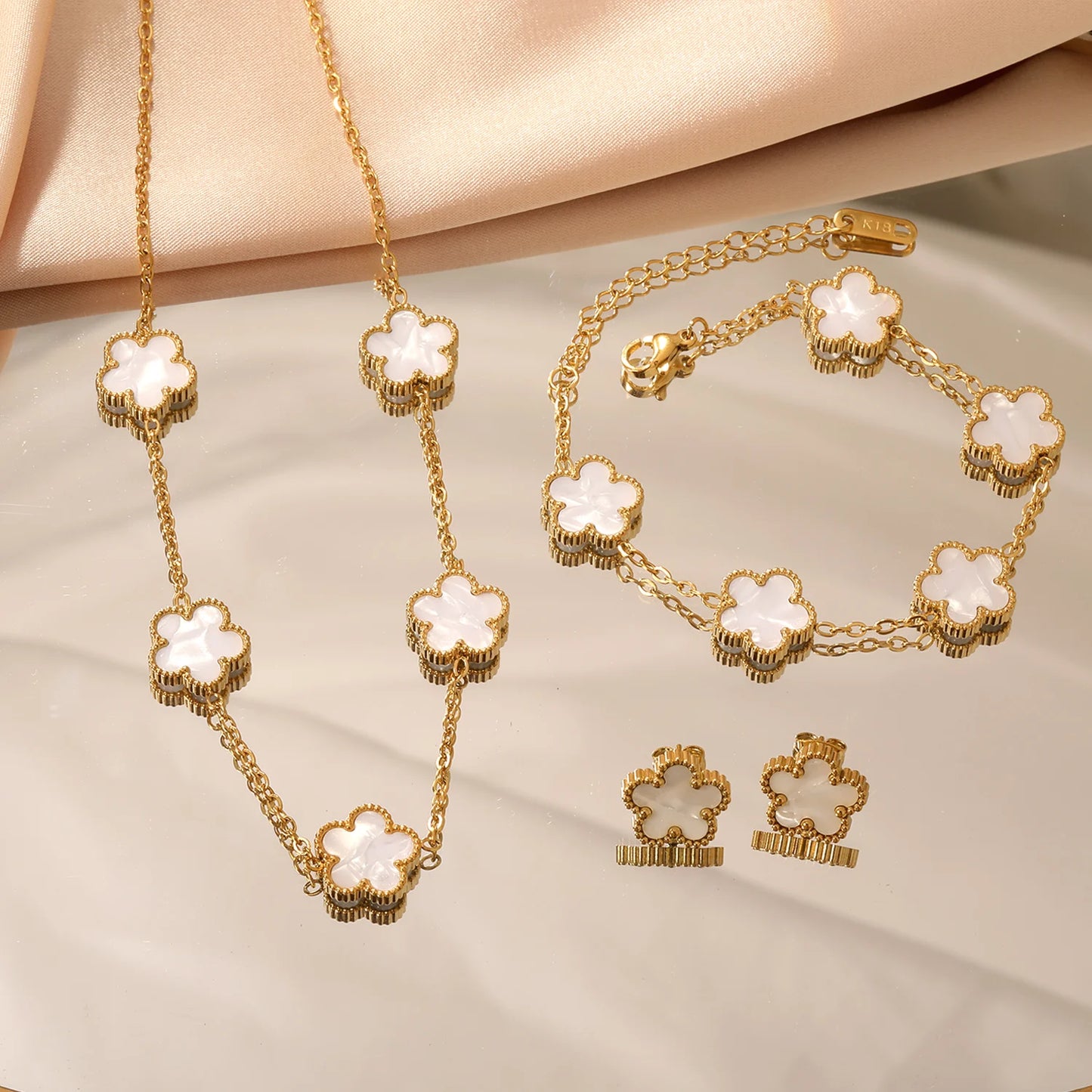 Urban Gear-Fashion Flower Necklace Earrings Set Jewelry Women Stainless Steel White Shell Clover Bracelet Jewelry Accessories