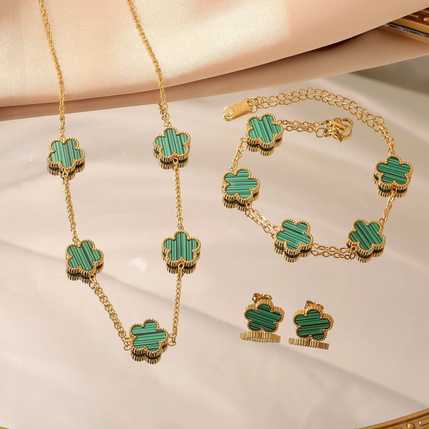 Urban Gear-Fashion Flower Necklace Earrings Set Jewelry Women Stainless Steel White Shell Clover Bracelet Jewelry Accessories