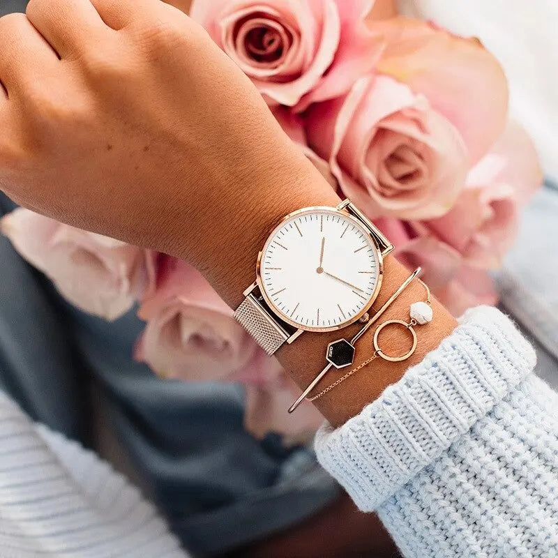 Urban Gear Co. Luxury Rose Gold Watch Women Bracelet Watches Brand Ladies Casual Quartz Watch Steel Women's Wristwatch
