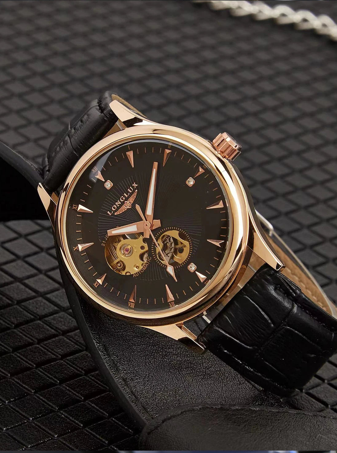 UrbanEdge™ Skeleton Automatic Leather